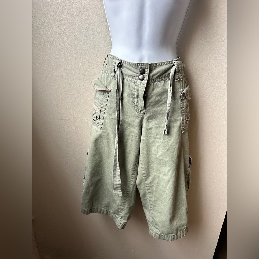 The Limited Vintage Y2K Drew Fit Low Rise Cargo Bermuda Shorts Sage Green S 10 - Picture 2 of 12